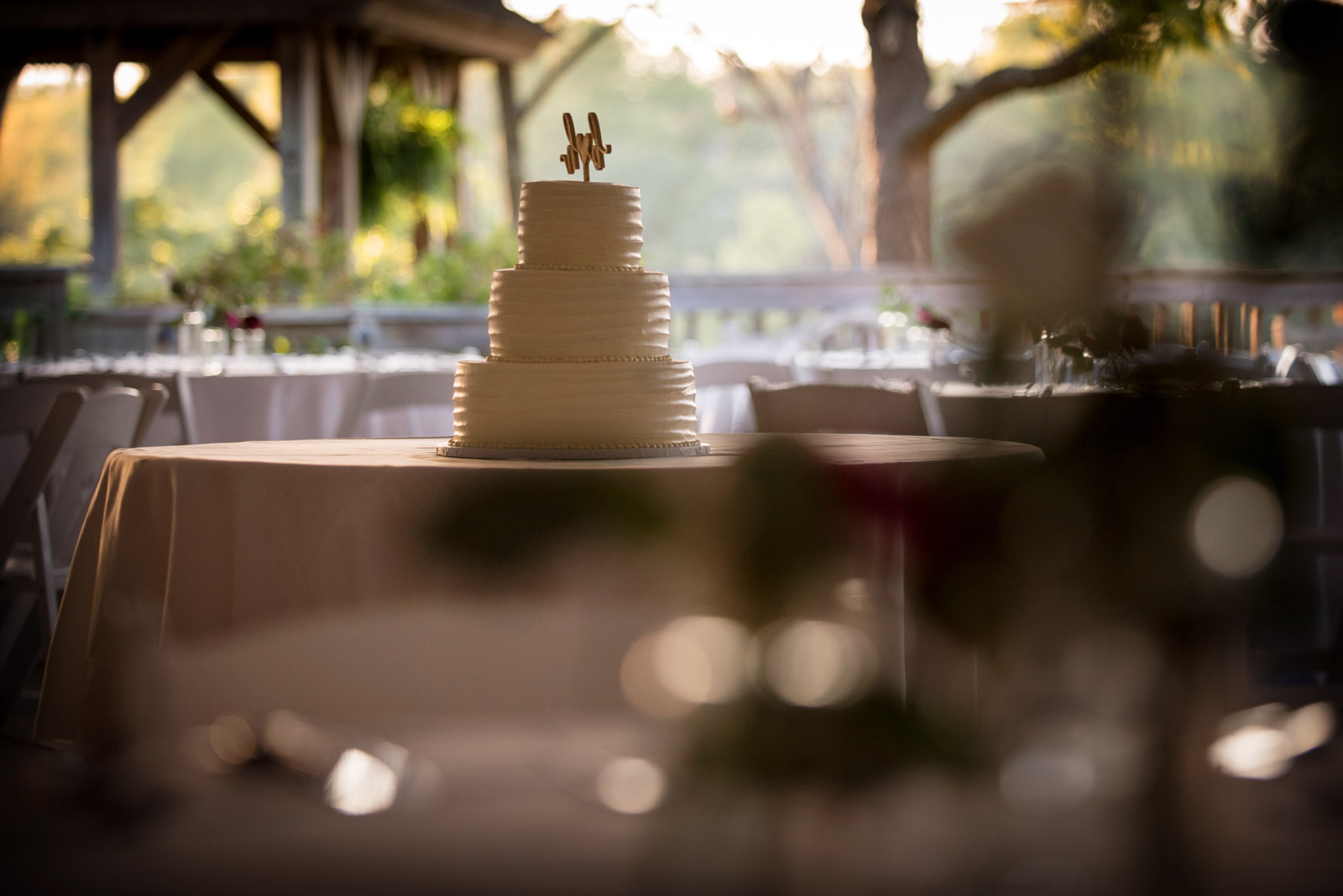 Wedding Cake Eagle Ridge Resort