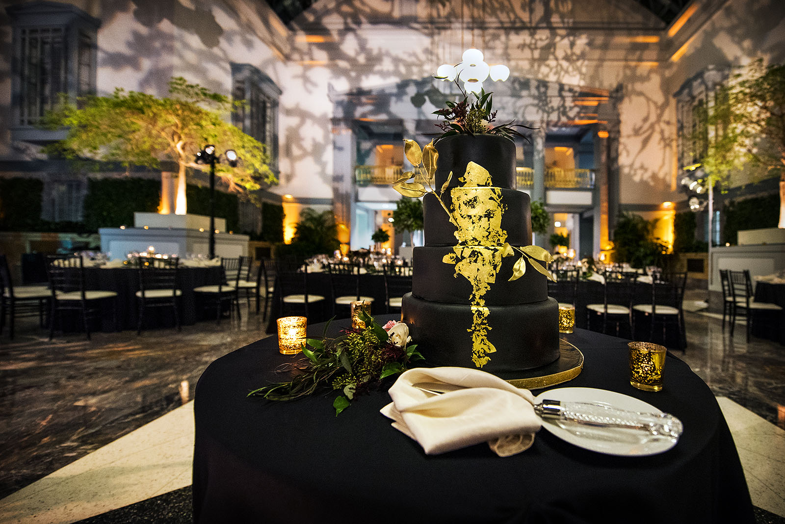 Harold Washington Library Wedding Cake