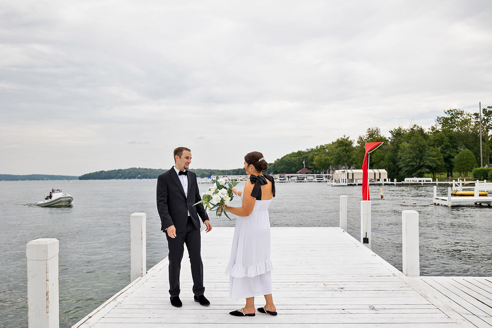 Lake_Geneva_Yacht_Club_Wedding015
